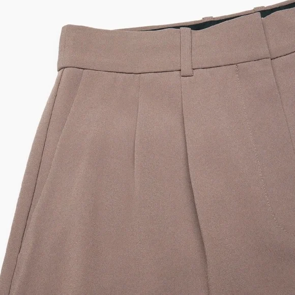 Babaton Pleated Mini Short in Deep Taupe - Picture 3 of 13